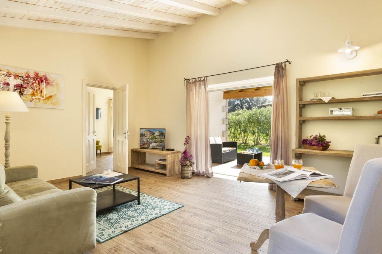 Tenuta Pilastru Country Resort & Spa Arzachena Exterior foto